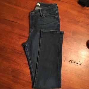Levi’s Perfectly Slimming 512 Skinny Leg Jeans 👖